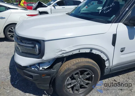 2024 Ford Bronco Sport Big Bend z USA, uszkodzony, nr VIN 3FMCR9B63RRE38691